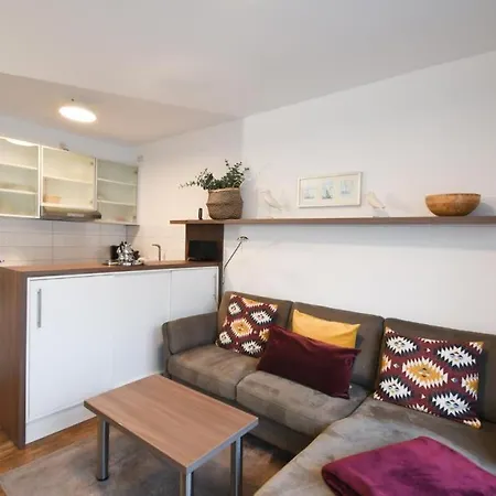 Domizil - Fw 3 - Nixe *